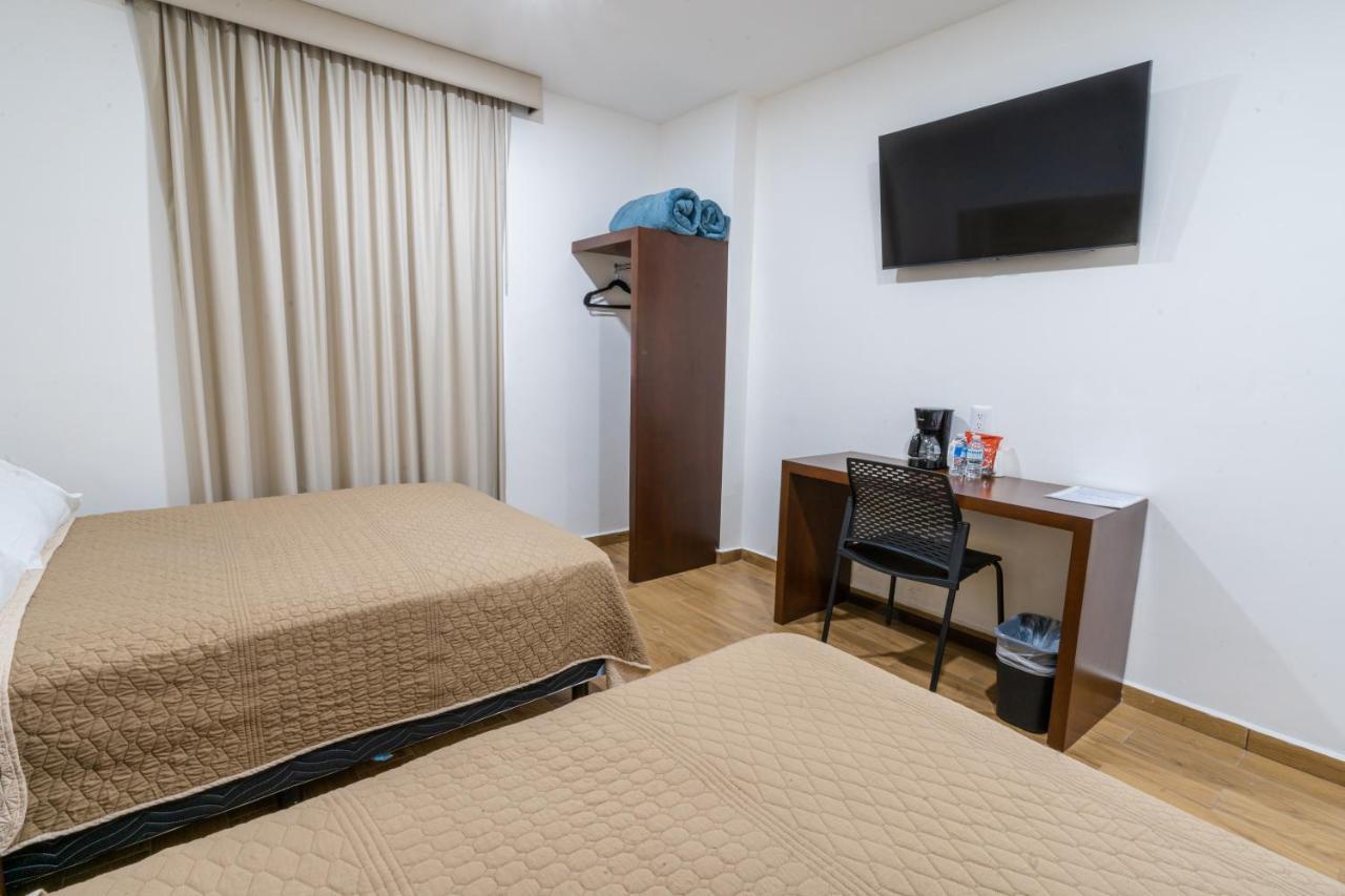 Hotel Pacific Blue Mazatlán Esterno foto